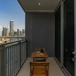 Serene - Bright One Bed - Seaview