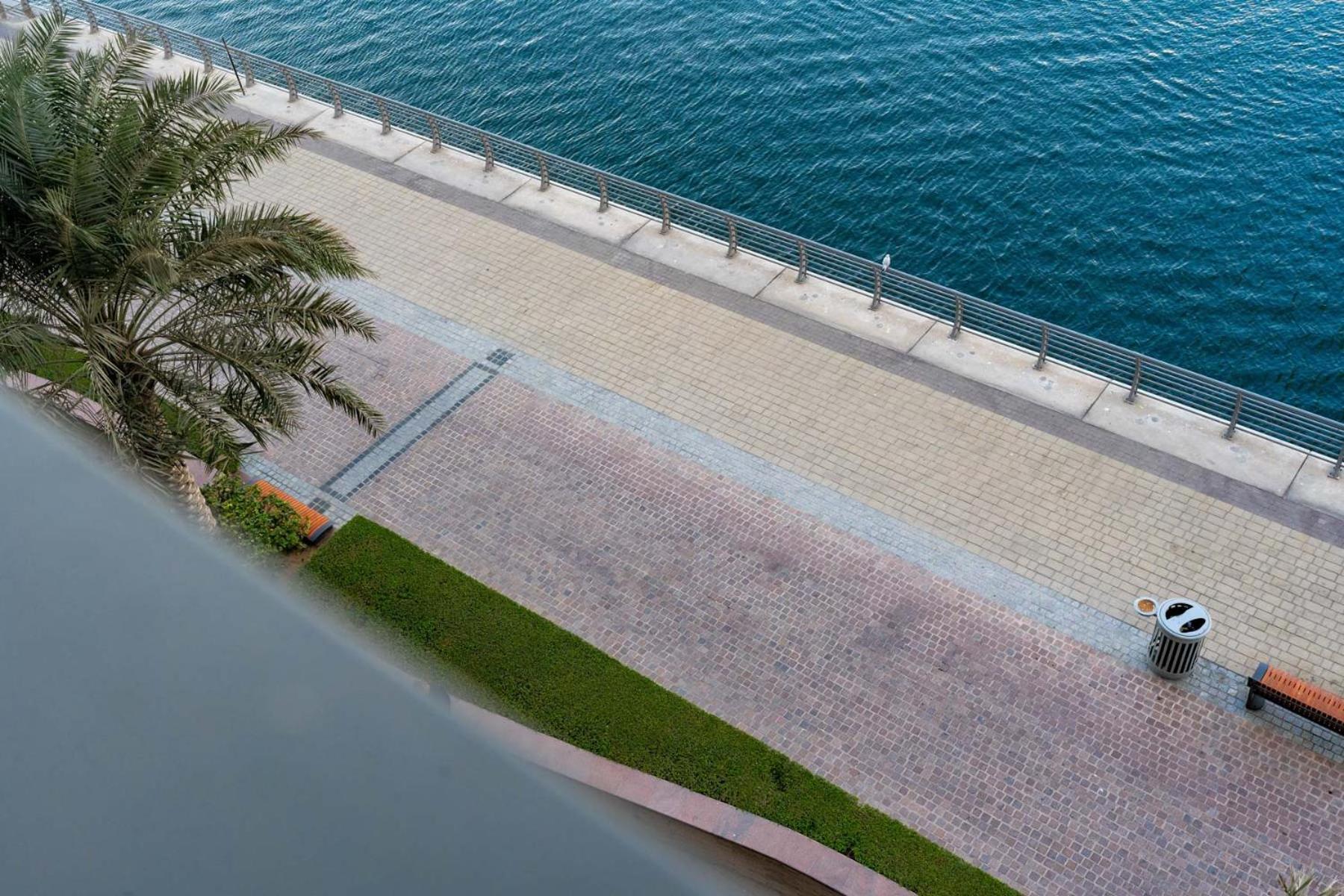 Serene - Bright One Bed - Seaview Apartment