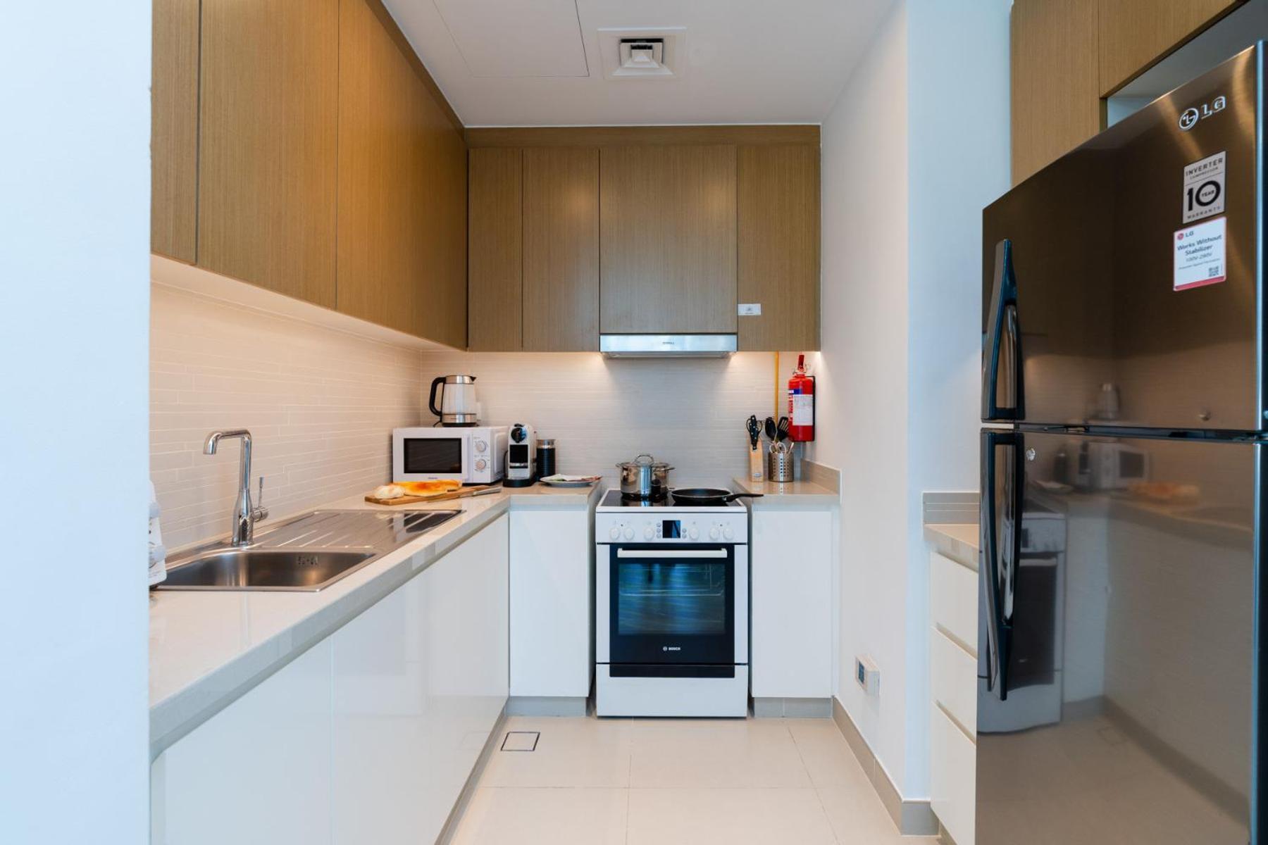Serene - Bright One Bed - Seaview * Dubai